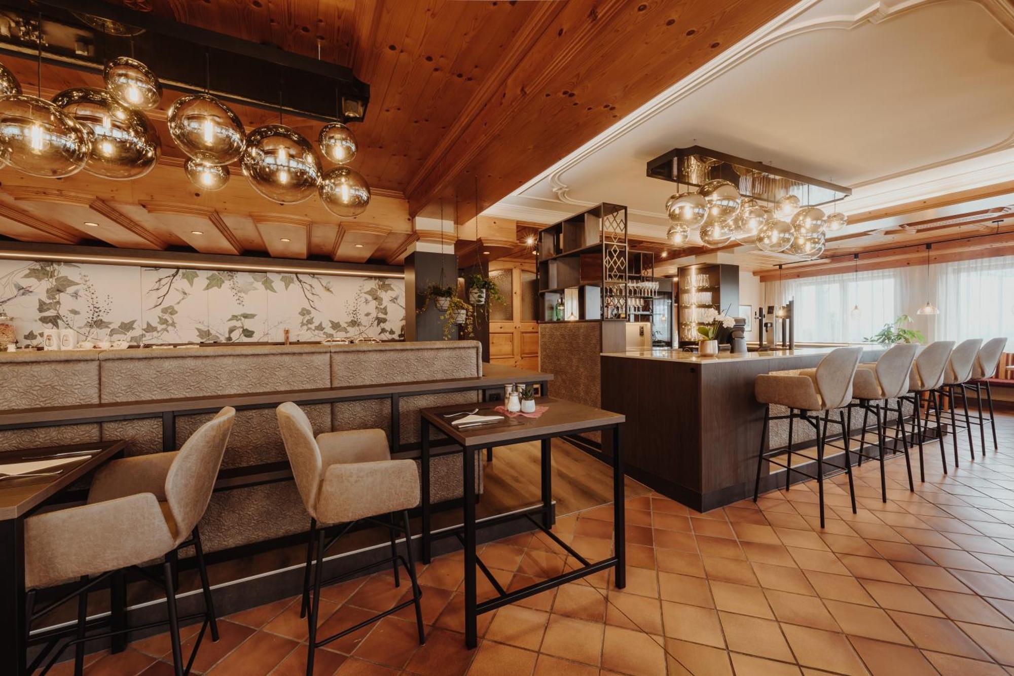 Irmgard Hotel Strass im Attergau