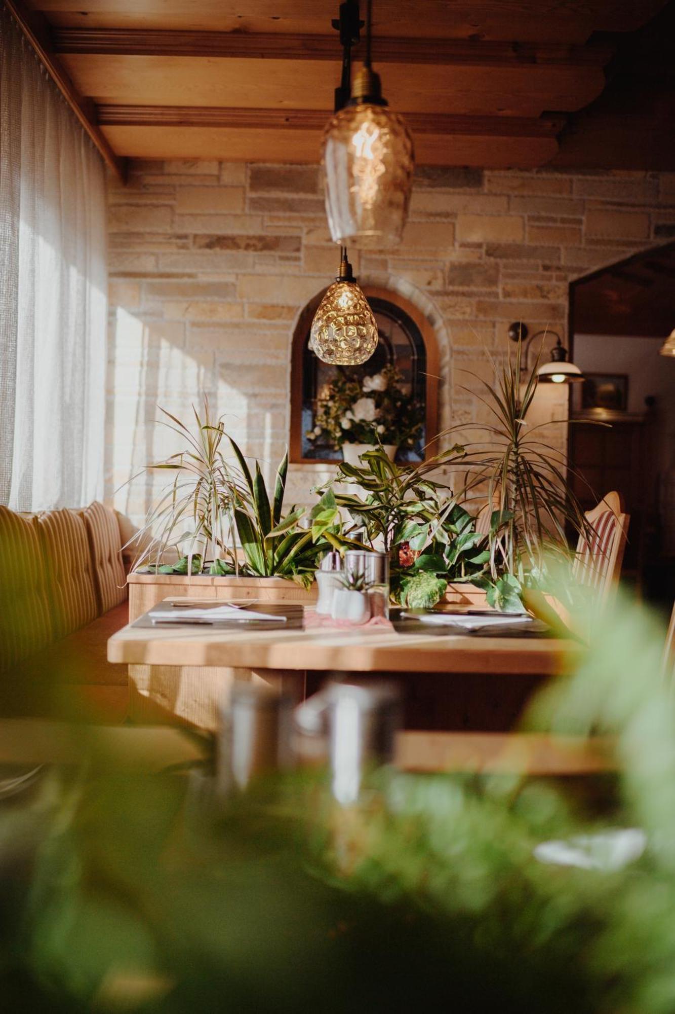 Irmgard Hotel